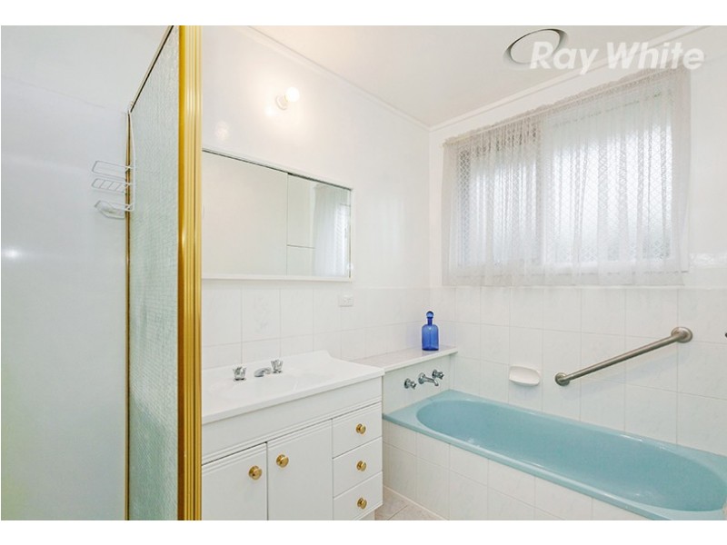 27 Leeanne Crescent, Bundoora VIC 3083