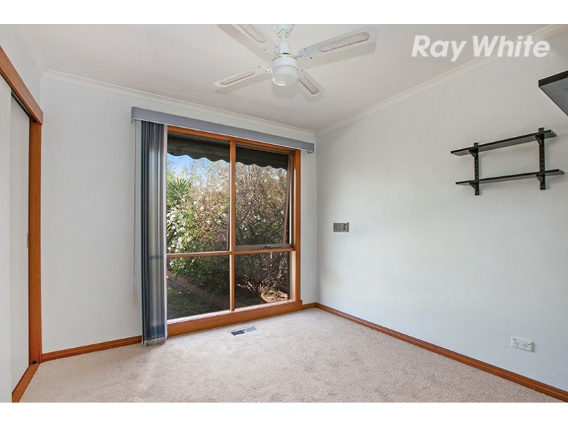 23 Edmund Rice Parade, Watsonia North VIC 3087