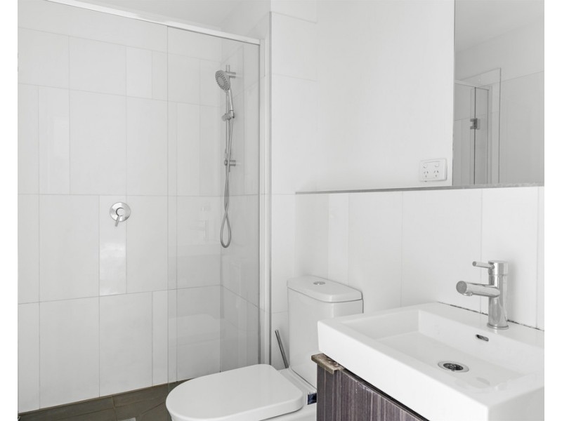 B109/8 Copernicus Crescent, Bundoora VIC 3083