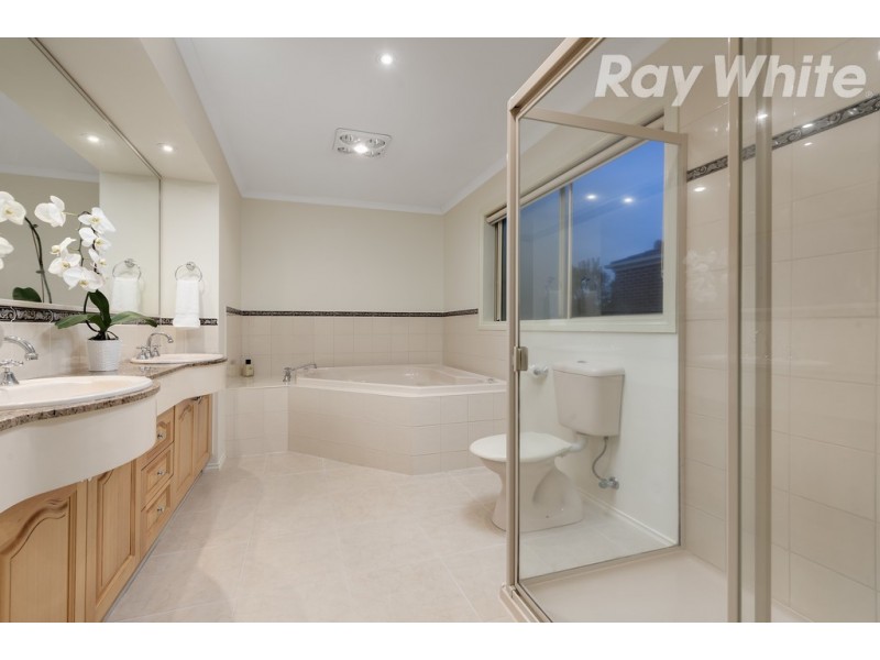 26 Stymie Street, Kingsbury VIC 3083