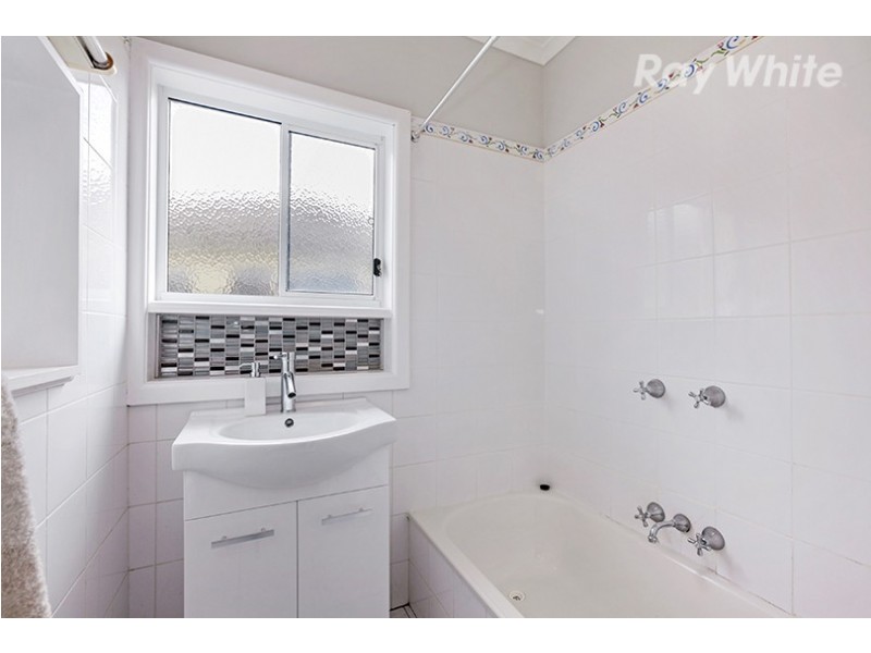 124 Scott Grove, Kingsbury VIC 3083