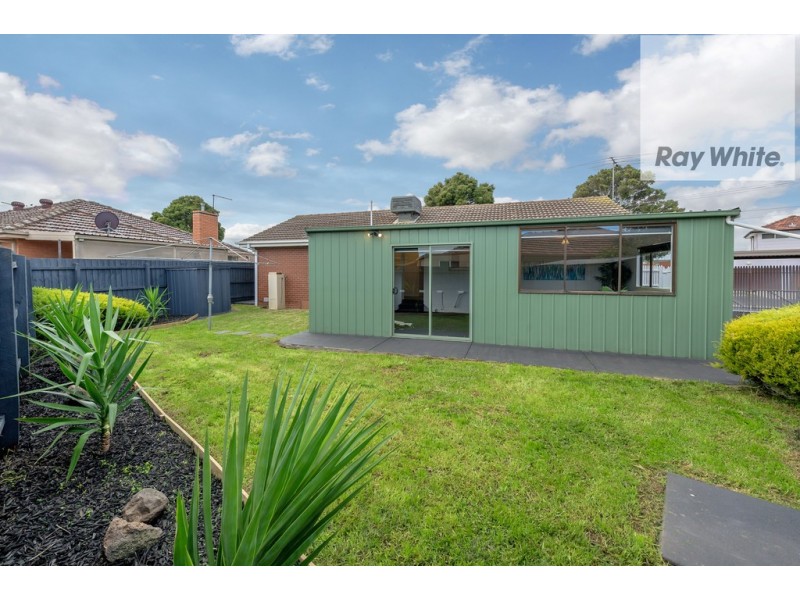3 Currawong Avenue, Lalor VIC 3075