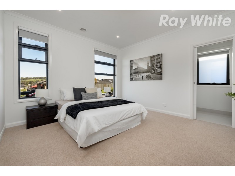 30 St Pauls Terrace, Mernda VIC 3754