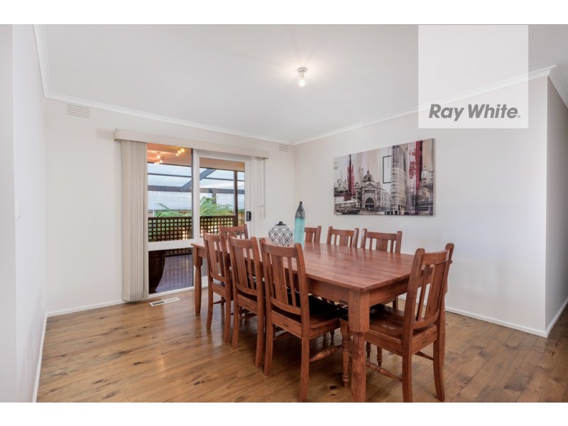 13 Penrith Crescent, Bundoora VIC 3083