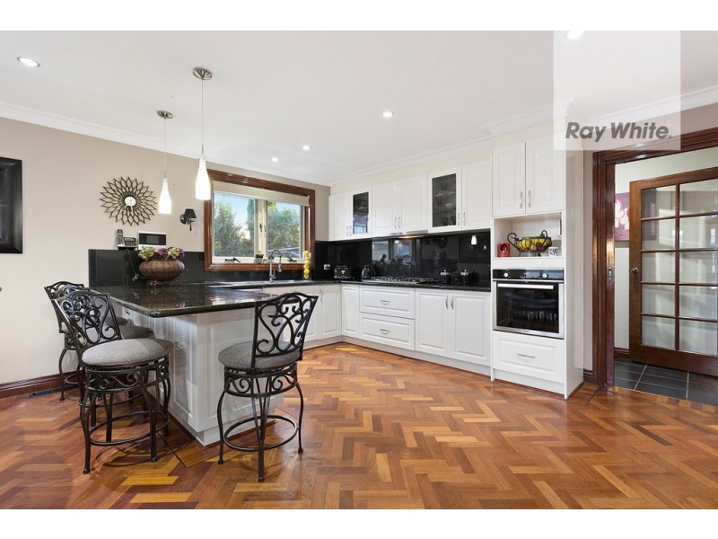 29 The Fairway, Kingsbury VIC 3083