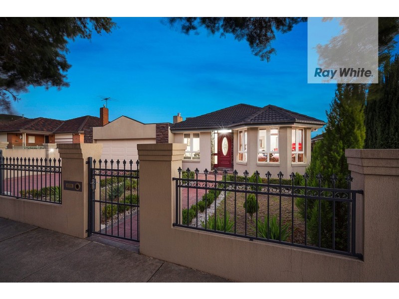 29 The Fairway, Kingsbury VIC 3083