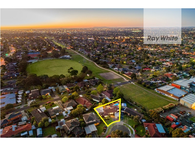5 Nevis Court, Bundoora VIC 3083
