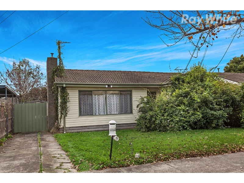 36 Flag Street, Kingsbury VIC 3083