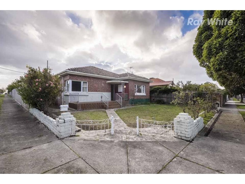 33 Shand Road, Reservoir VIC 3073