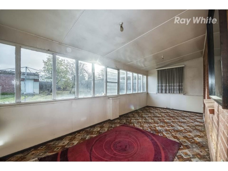 33 Shand Road, Reservoir VIC 3073