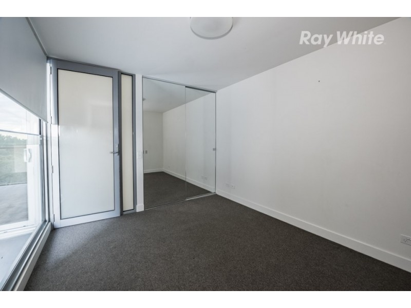 H602/12 Trenerry Crescent, Abbotsford VIC 3067