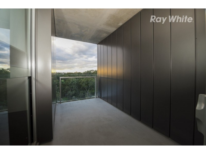 H602/12 Trenerry Crescent, Abbotsford VIC 3067