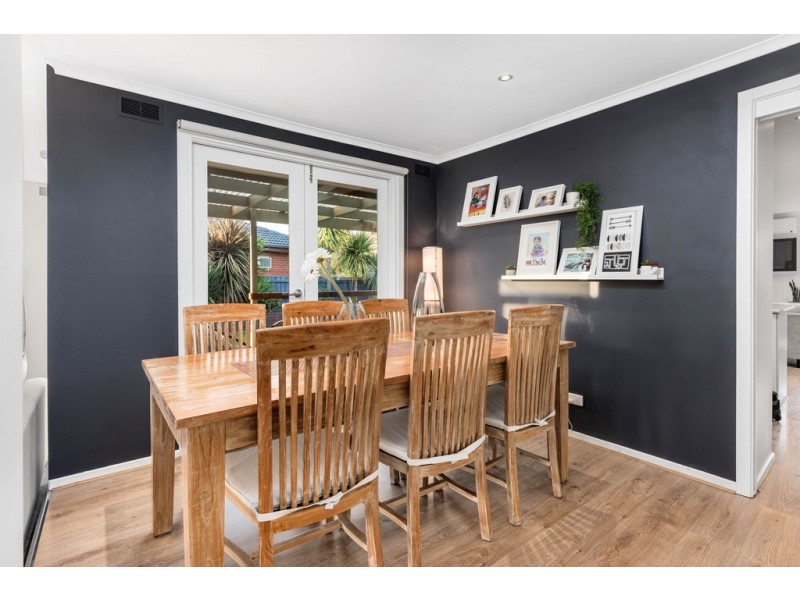 10 Penrith Crescent, Bundoora VIC 3083