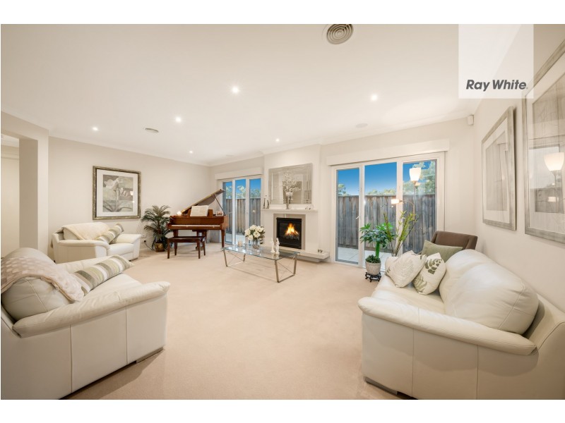 35 Forestwood Drive, Macleod VIC 3085