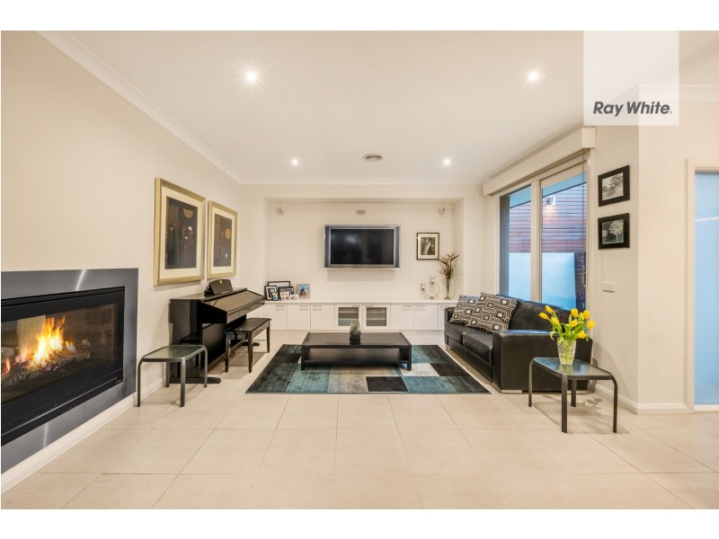 35 Forestwood Drive, Macleod VIC 3085