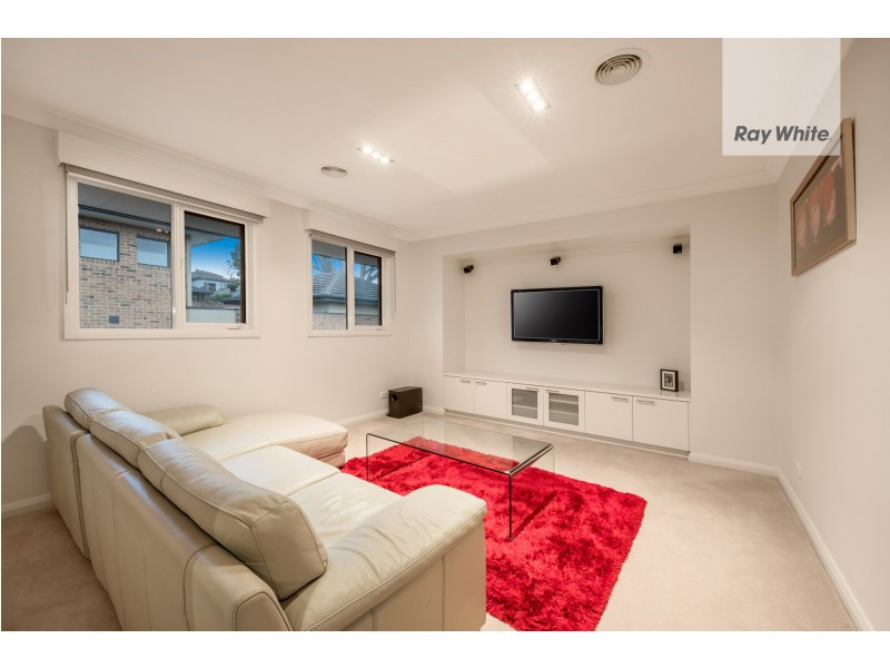 35 Forestwood Drive, Macleod VIC 3085