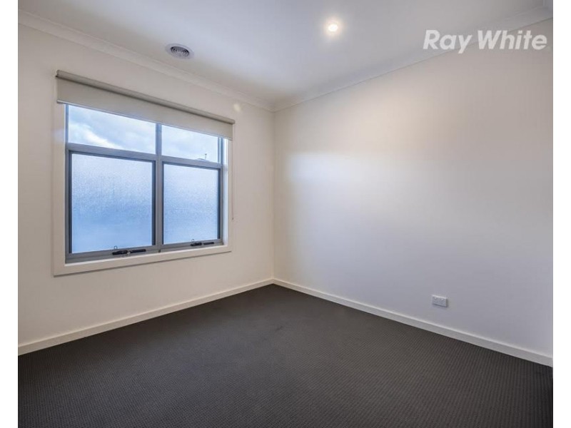 39 Gordons Road, South Morang VIC 3752