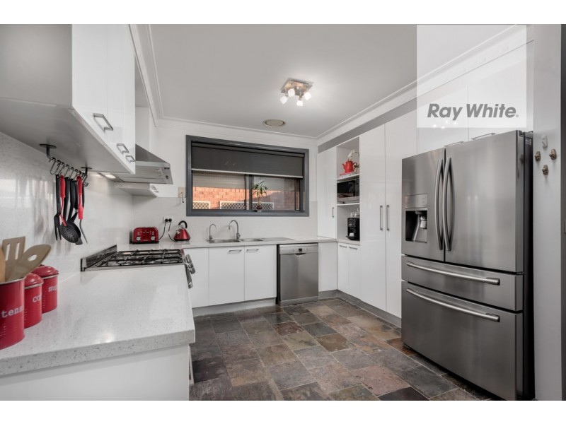 29 Hutchins Circuit, Bundoora VIC 3083