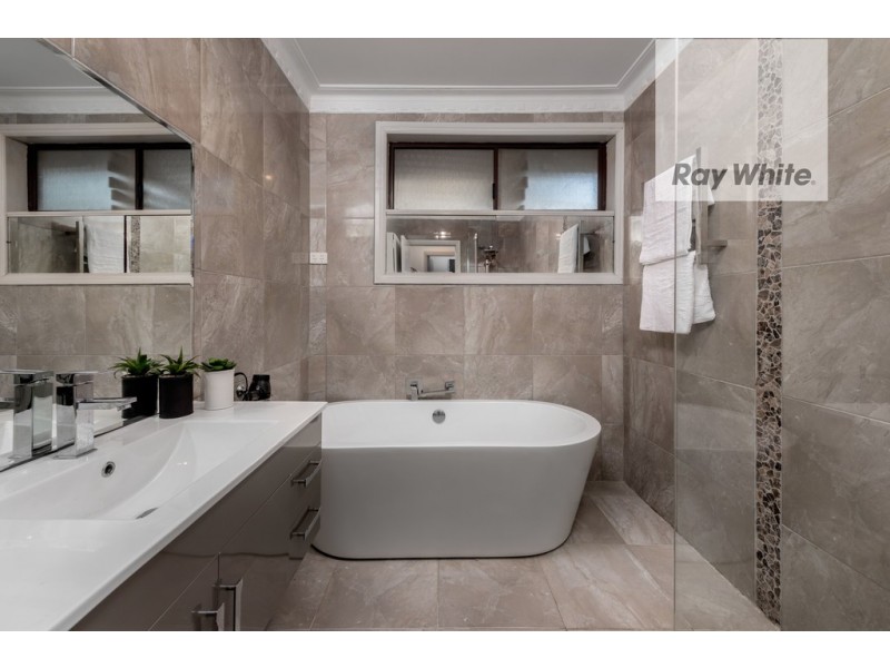 29 Hutchins Circuit, Bundoora VIC 3083