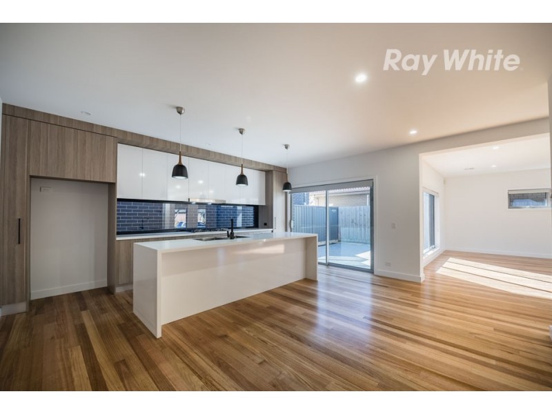 33 Milton Parade, Bundoora VIC 3083