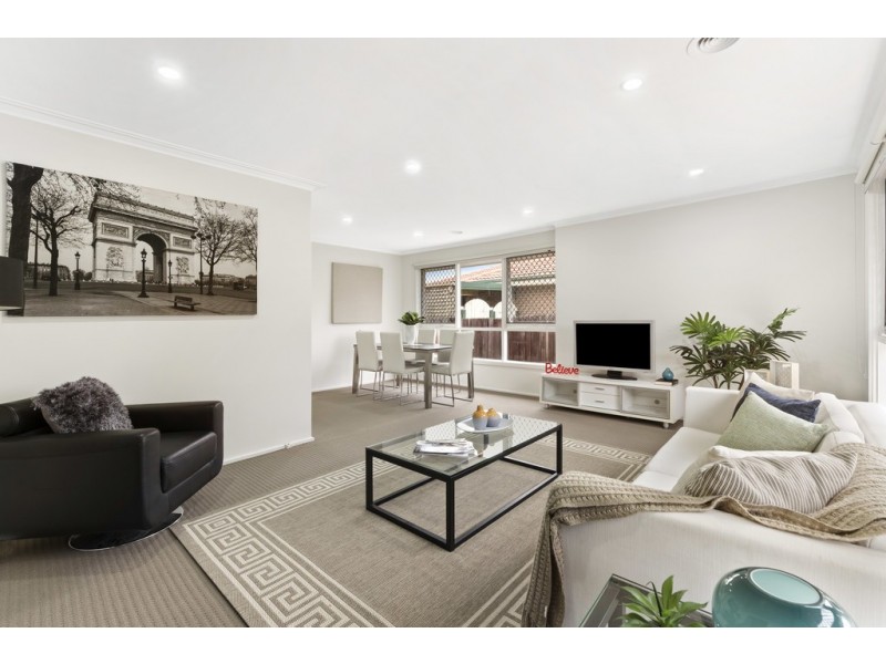 17 Menzies Parade, Lalor VIC 3075
