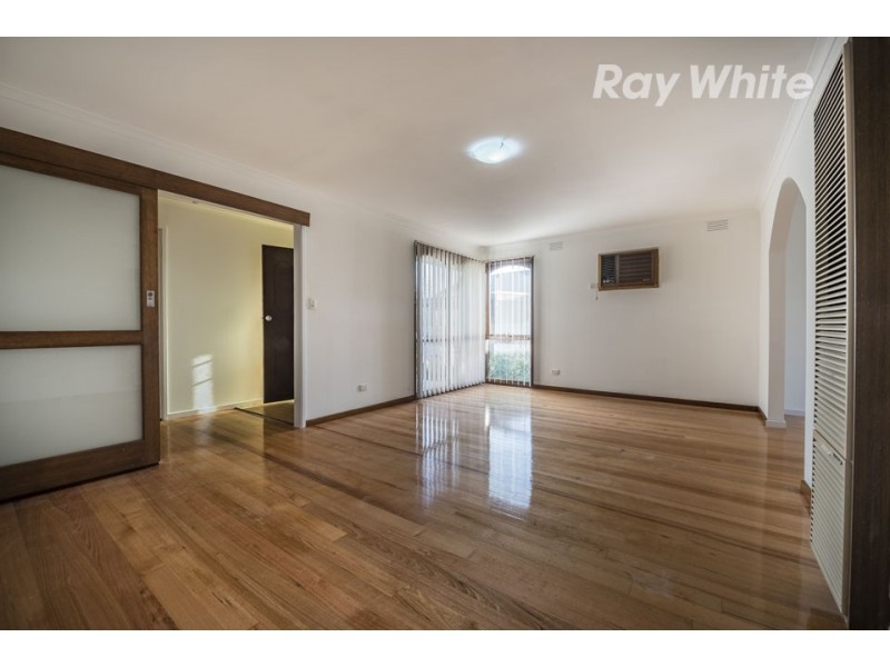 42 Roycroft Avenue, Mill Park VIC 3082
