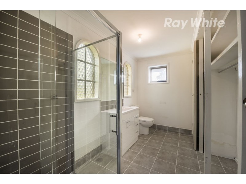 42 Roycroft Avenue, Mill Park VIC 3082
