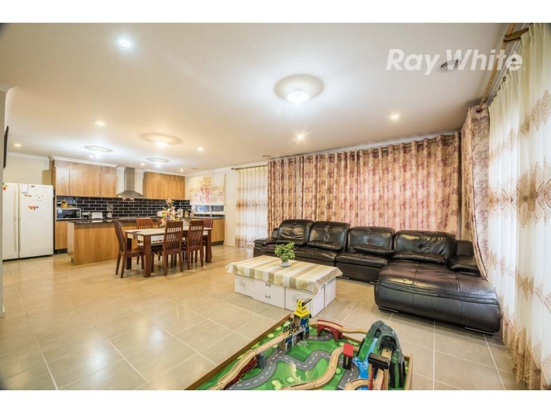 31 Queens Gardens, Bundoora VIC 3083