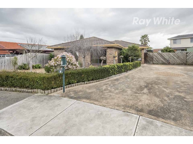 4 Porter Court, Mill Park VIC 3082