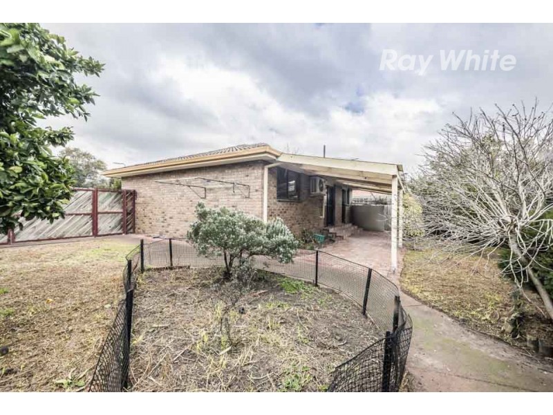 4 Porter Court, Mill Park VIC 3082