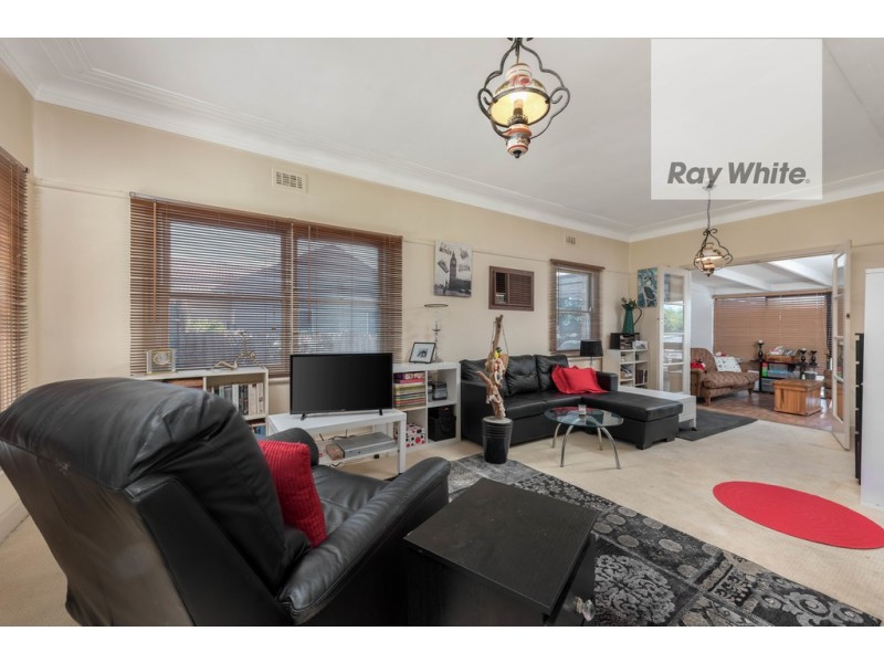 9 Allenby Avenue, Reservoir VIC 3073