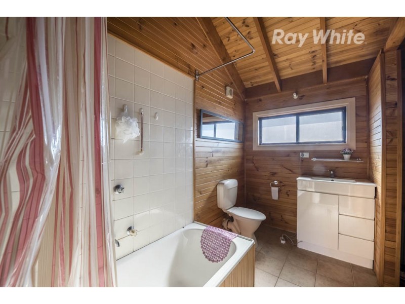 21B Neilsen Crescent, Bundoora VIC 3083