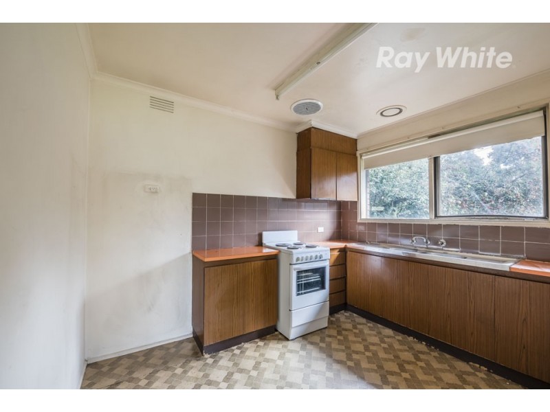 1/2 Greenwood Drive, Bundoora VIC 3083