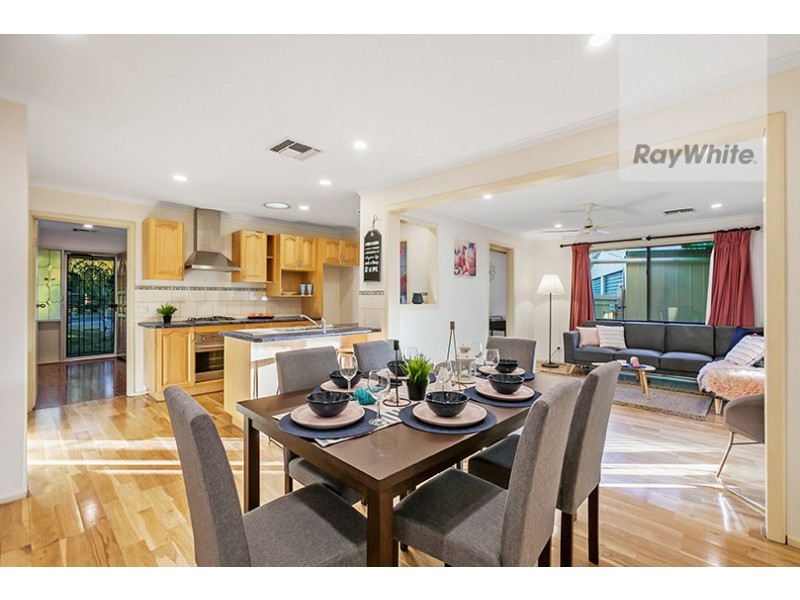 7 Bellevue Court, Mill Park VIC 3082