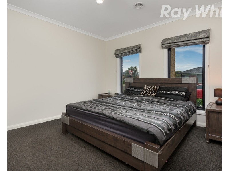 2 Cotswold Way, Mernda VIC 3754