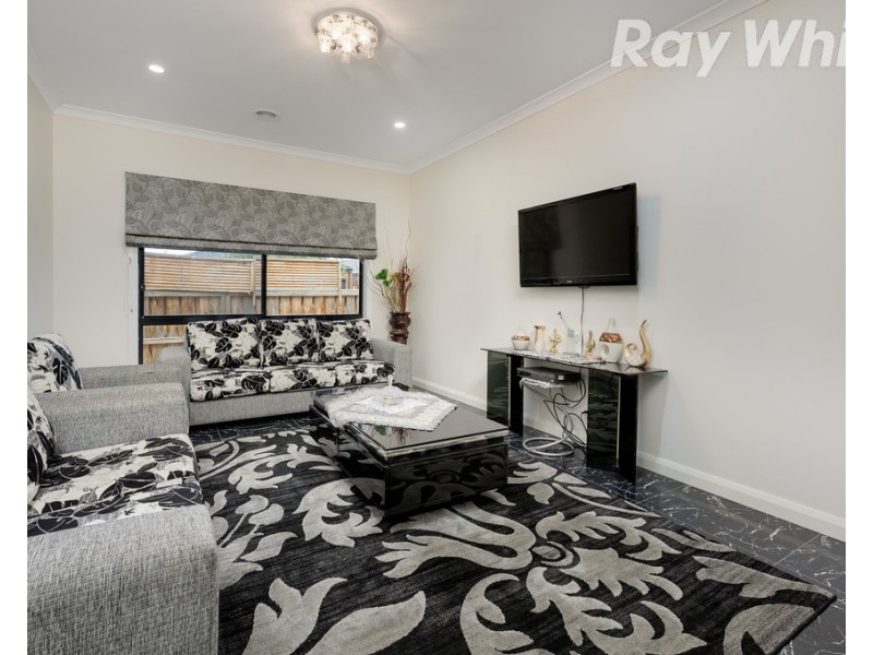 2 Cotswold Way, Mernda VIC 3754