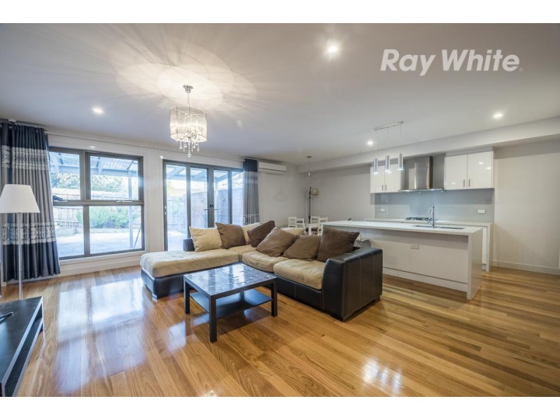 2/1 Katrina Street, Doncaster VIC 3108