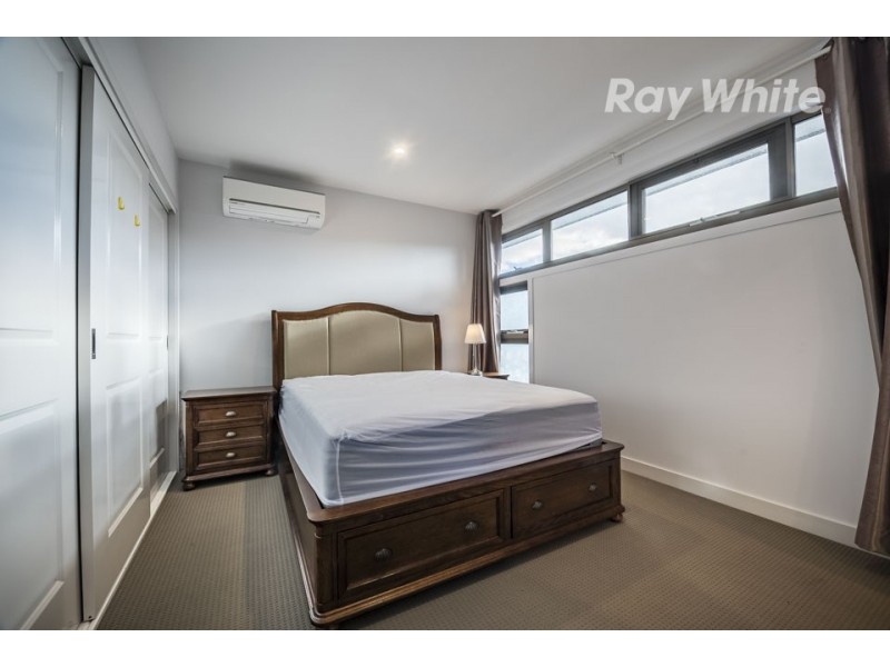 2/1 Katrina Street, Doncaster VIC 3108