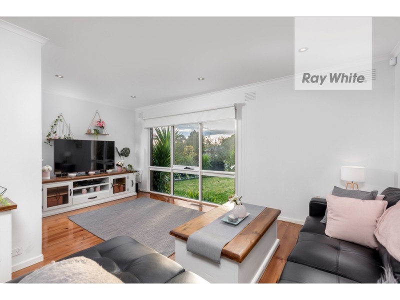 19 Konrads Crescent, Mill Park VIC 3082