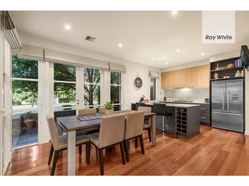 21 Springthorpe Boulevard, Macleod VIC 3085