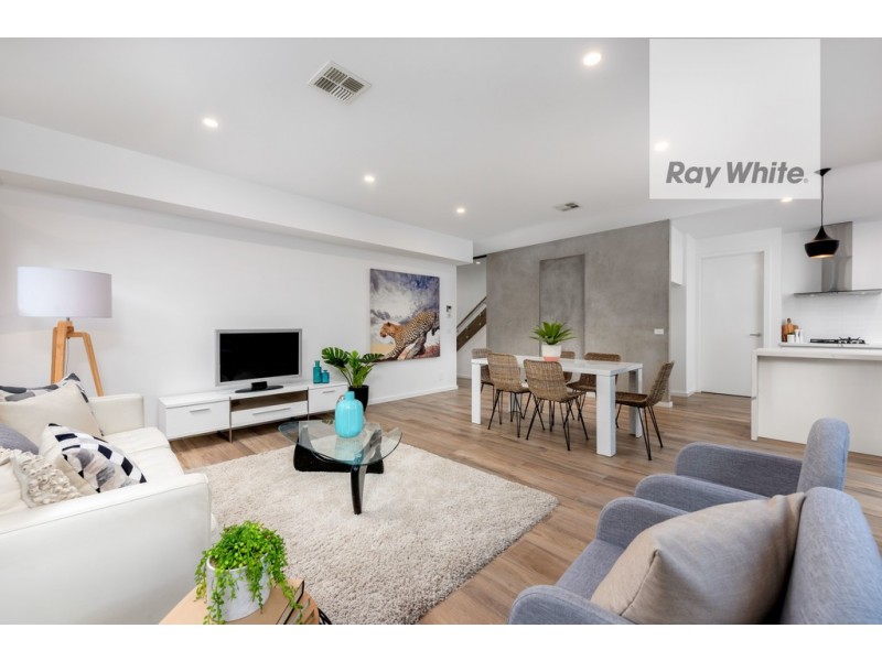 2A Elizabeth Grove, Bundoora VIC 3083