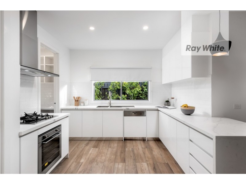 2A Elizabeth Grove, Bundoora VIC 3083