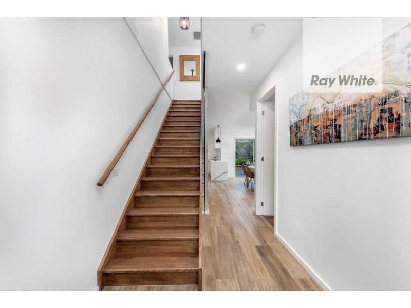 2A Elizabeth Grove, Bundoora VIC 3083