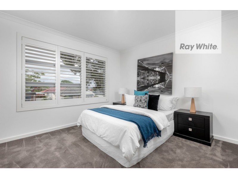 2A Elizabeth Grove, Bundoora VIC 3083