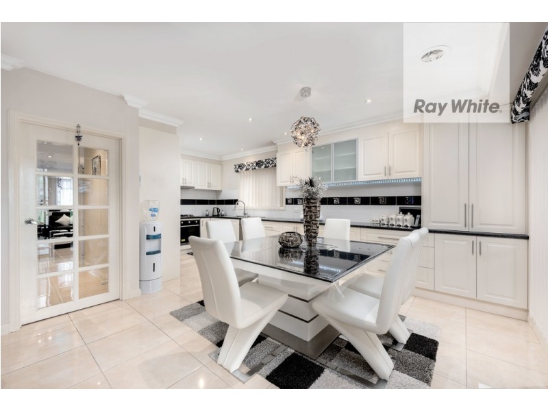 13 The Gables, South Morang VIC 3752