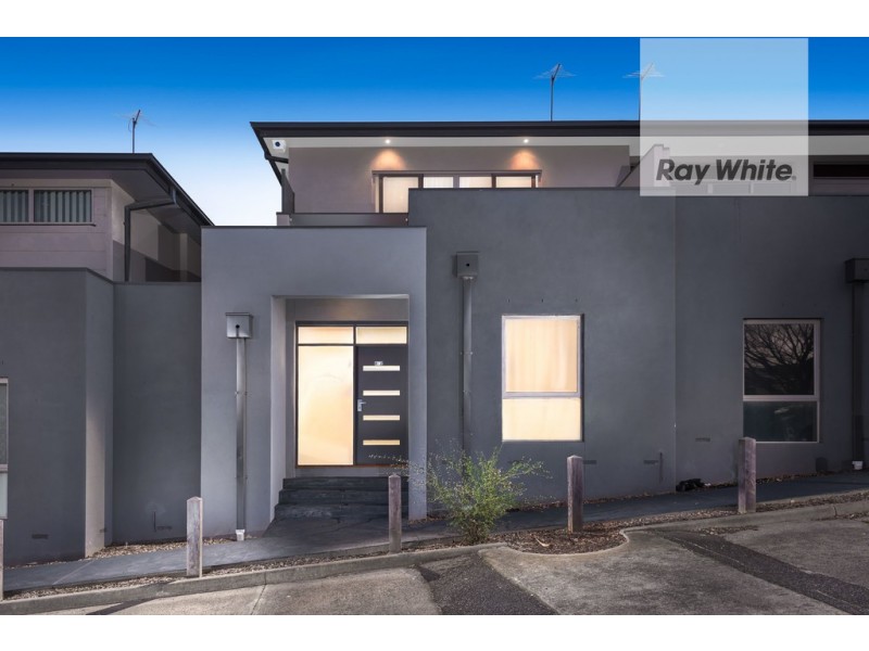 2/8 Chaleyer Street, Reservoir VIC 3073