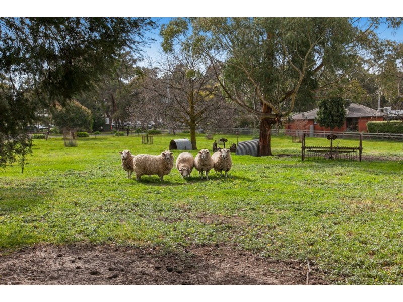 238-248 Pioneer Road, Yarrambat VIC 3091