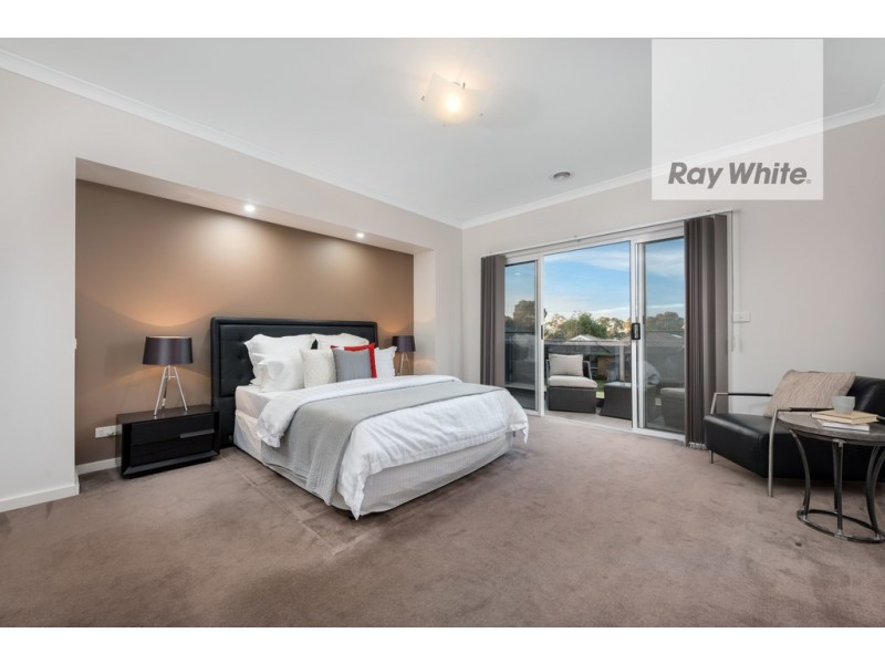 7 Farnham Crescent, Mill Park VIC 3082