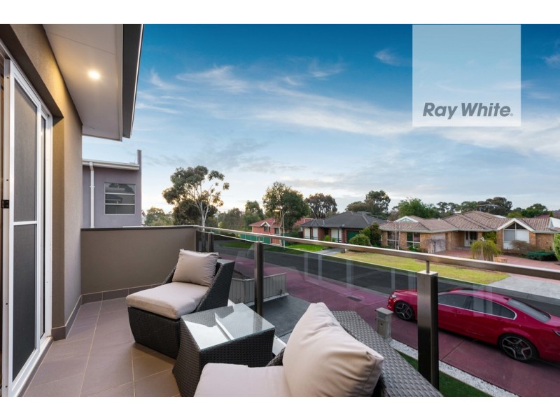 7 Farnham Crescent, Mill Park VIC 3082