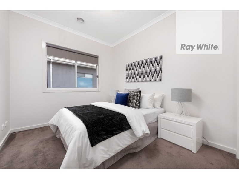 7 Farnham Crescent, Mill Park VIC 3082